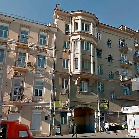 Home Hotel Apartments On Lva Tolstogo Kiev Ngoại thất bức ảnh