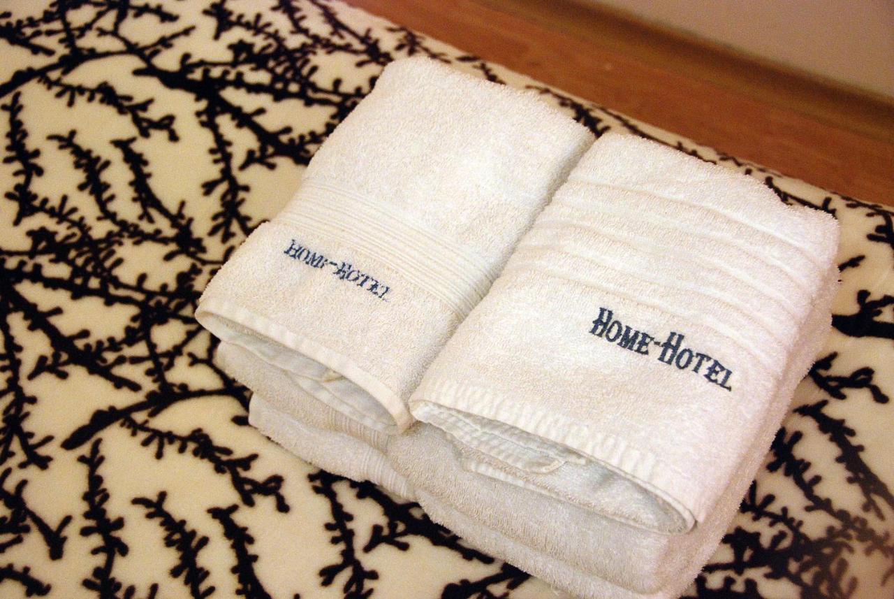 Home Hotel Apartments On Lva Tolstogo Kiev Ngoại thất bức ảnh