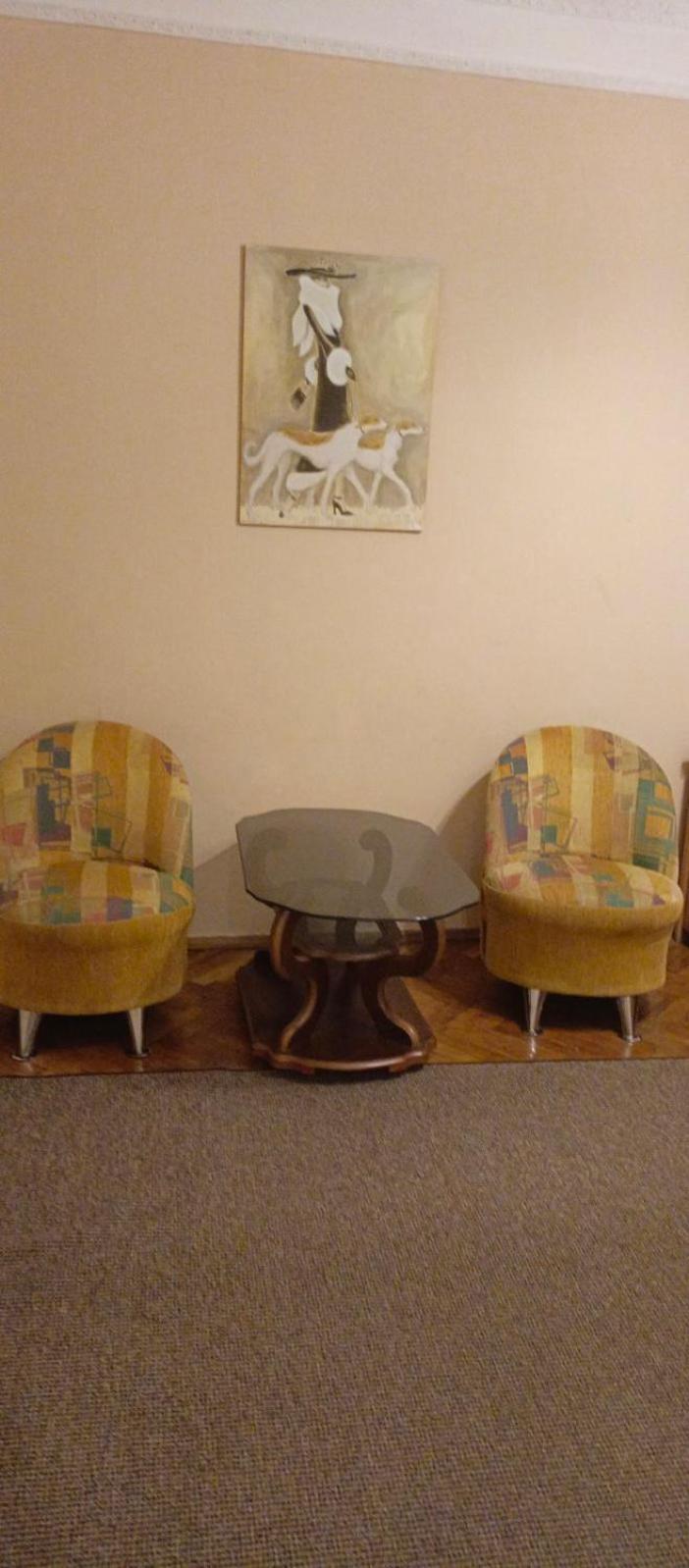 Home Hotel Apartments On Lva Tolstogo Kiev Ngoại thất bức ảnh